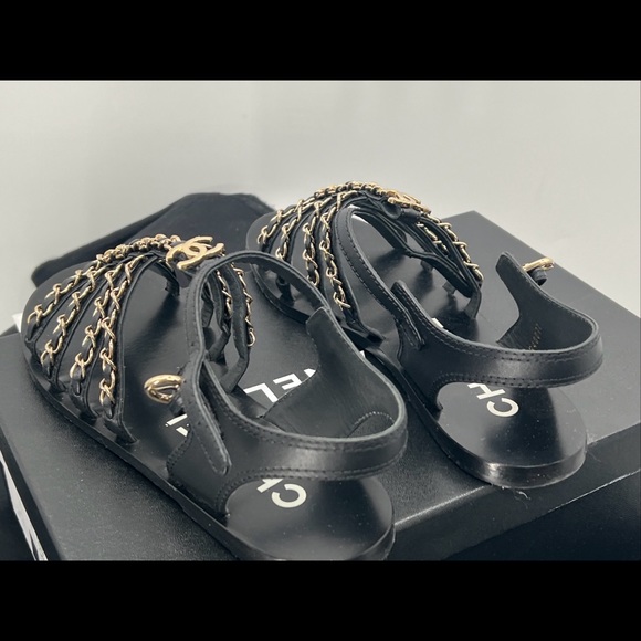 CHANEL 2023 interlocking CC logo gladiator open toe black sandals size 38 w/box - Picture 11 of 16